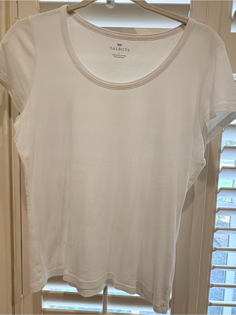 Talbots White Short Sleeve Scoop Neck Tee
